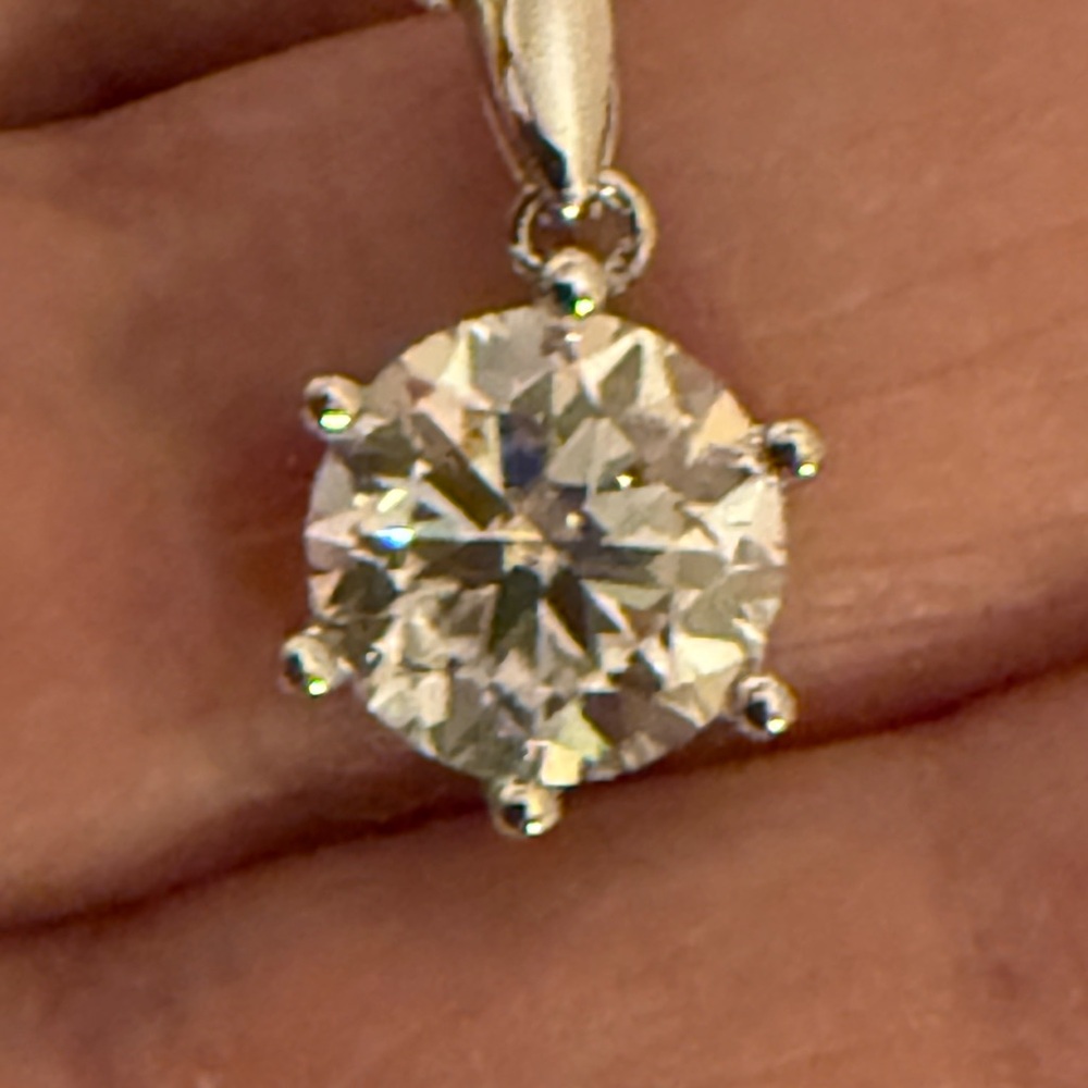 MOISSANITE 925 SILVER 2TCW Solitaire Necklace MSRP:$1 780.00 NWT & GRA - Picture 3 of 12